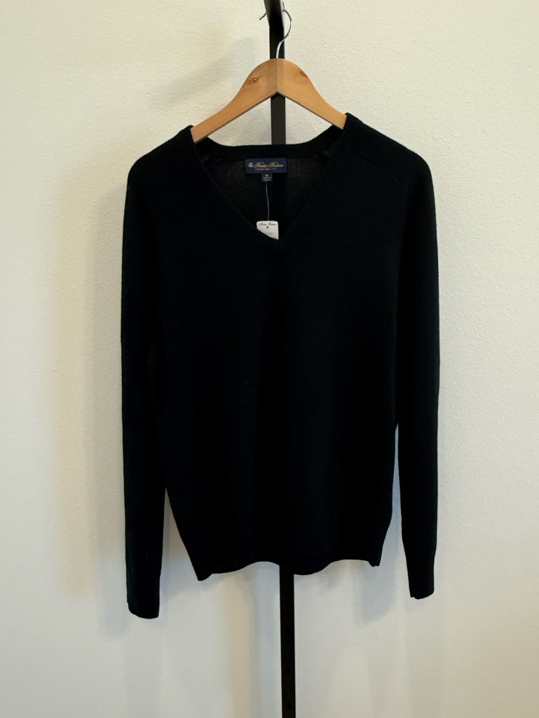 Nwt Brooks Brothers 100% Cashmere Black V-Neck Sweater Medium Office Minimal